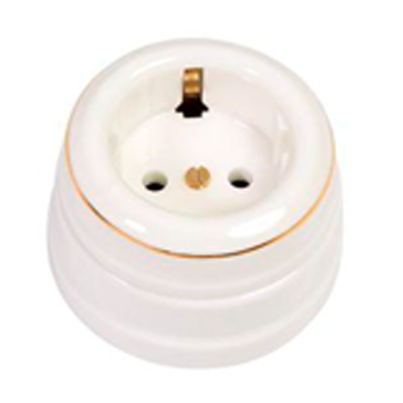 Нажмите для увеличения Розетка фарфоровая с з/к 16А 250В белая, окантовка золото на белом