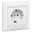 Нажмите для увеличения Valena бел. Розетка 1-ая с ЗК 16А нем.стд.